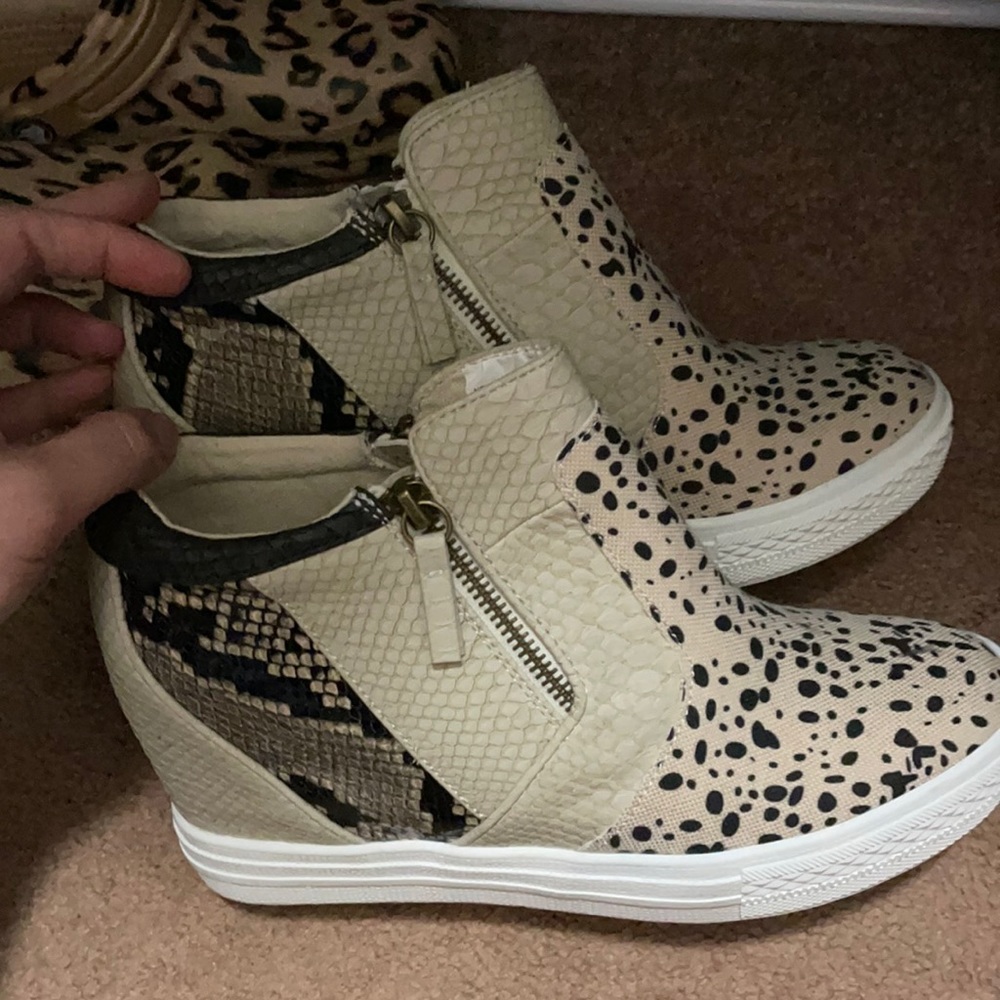 Not Rated Sneaker Wedges // New without box // 9.5